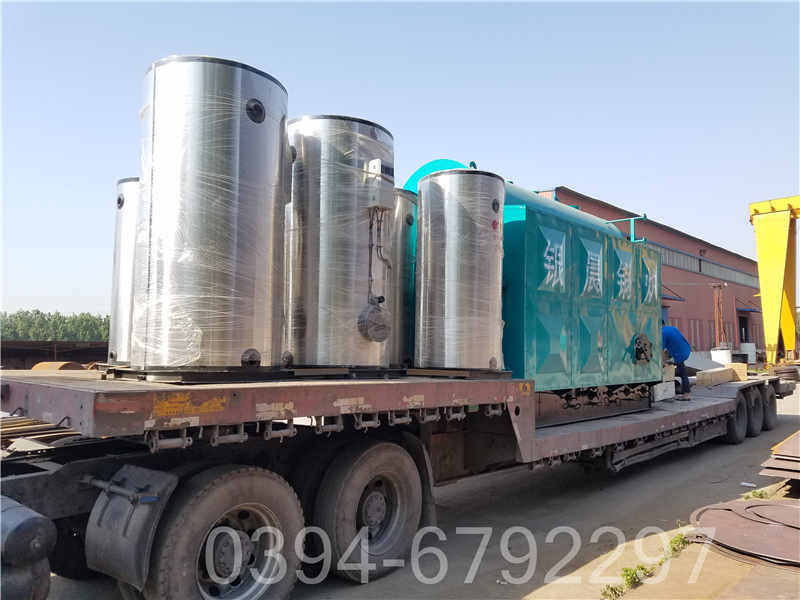 湖南CWNS5.6-85/60-QY天然气热水锅炉(图1)